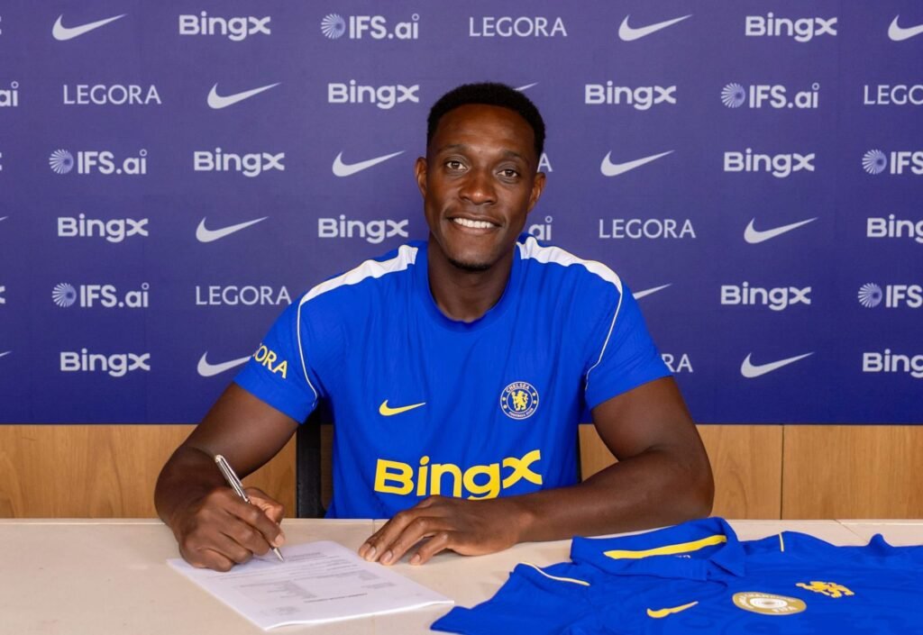 Chelsea beat competition from four clubs to sign veteran player Danny Welbeck signs for Chelsea.