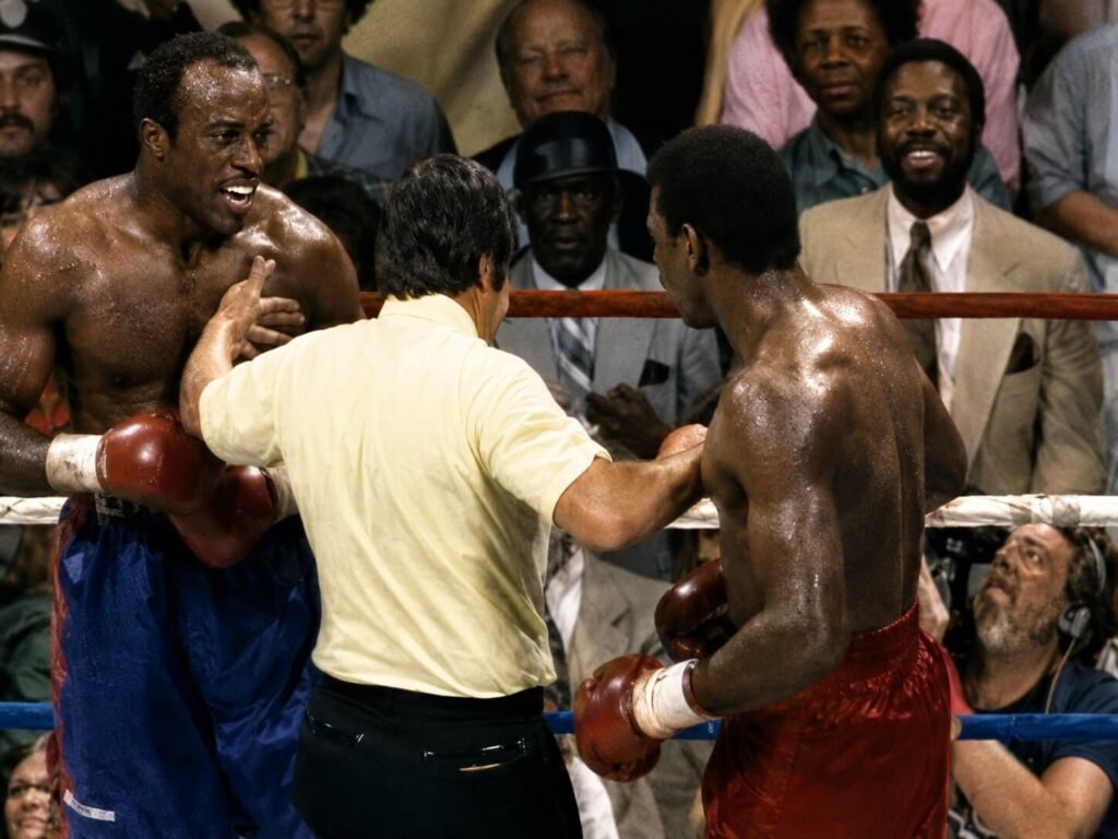 Dwight Braxton Dominates Saad Muhammad In Philadelphia Rematch Image: Dwight Braxton Dominates Saad Muhammad In Philadelphia Rematch