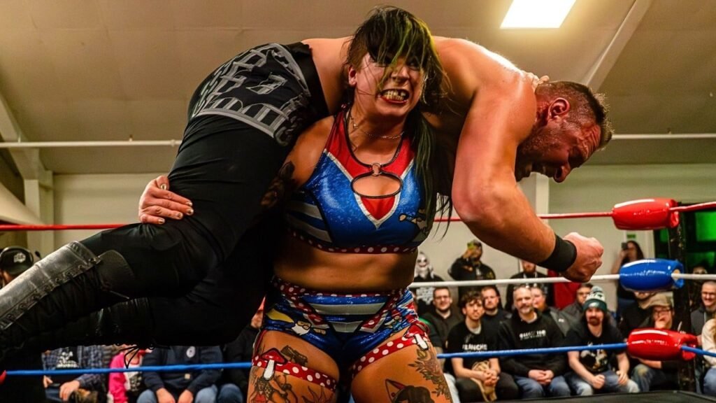 Gabby Forza Talks Bayley Reaching Out To Her After TNA Signing Gabby Forza Talks Bayley Reaching Out To Her After TNA Signing
