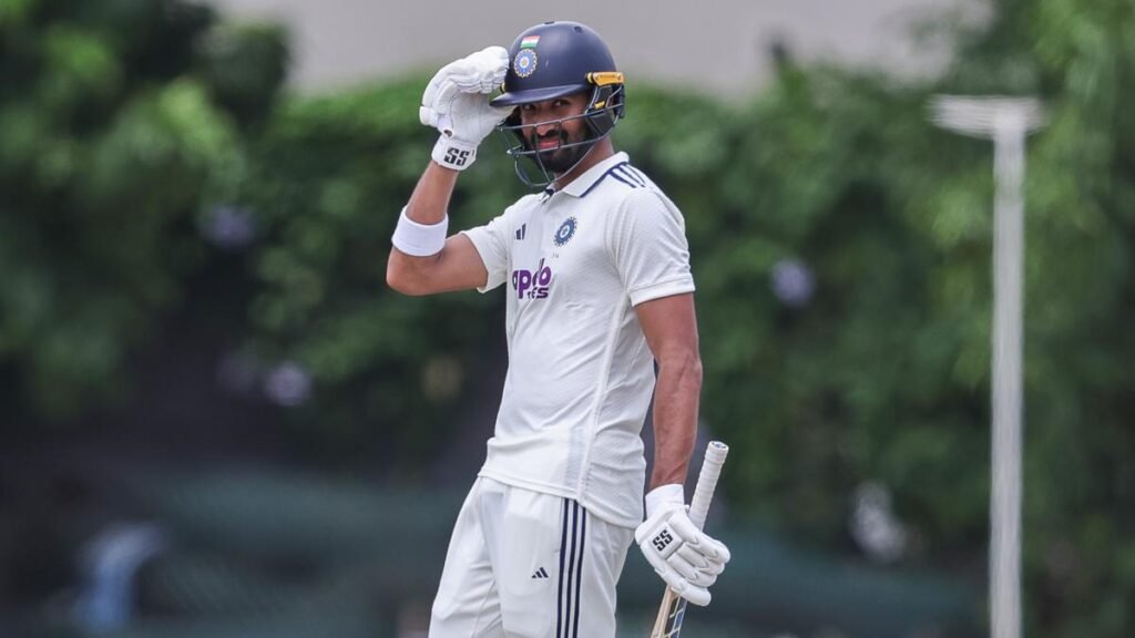 India vs Sri Lanka XI LIVE Score, Tour match Day 3 updates: SLC XI 107/3; Gurnoor, Siraj, Prasidh pick wickets India vs Sri Lanka XI LIVE Score, Tour match Day 3 updates: SLC XI 107/3; Gurnoor, Siraj, Prasidh pick wickets