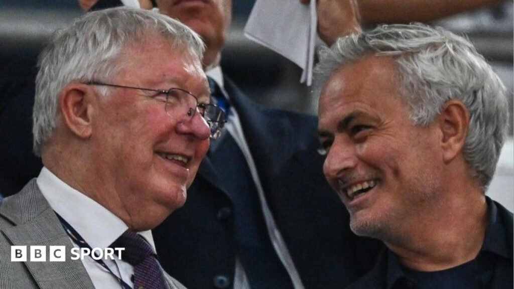 Sir Alex Ferguson (left) and Jose Mourinho