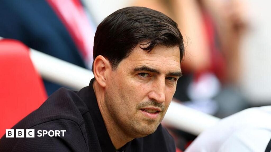 Liverpool manager Andoni Iraola
