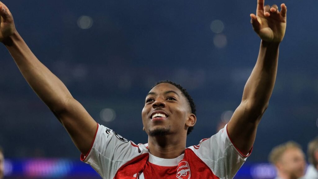 Man Utd gifted green light to sign Myles Lewis-Skelly as fresh contact made Man Utd gifted green light to sign Myles Lewis-Skelly as fresh contact made