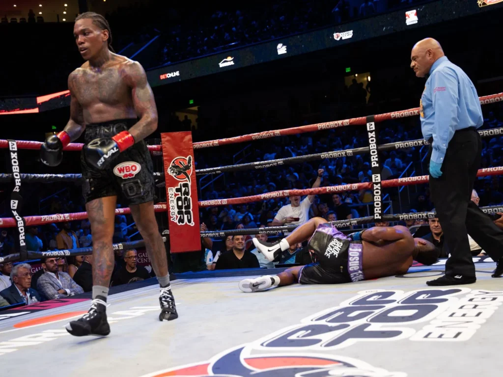 Najee Lopez stops Juan Carrillo by body blow, with replay’s backing Lester Martinez REVEALS ALL on Terence Crawford returning to camp to help prepare for Luka Plantic