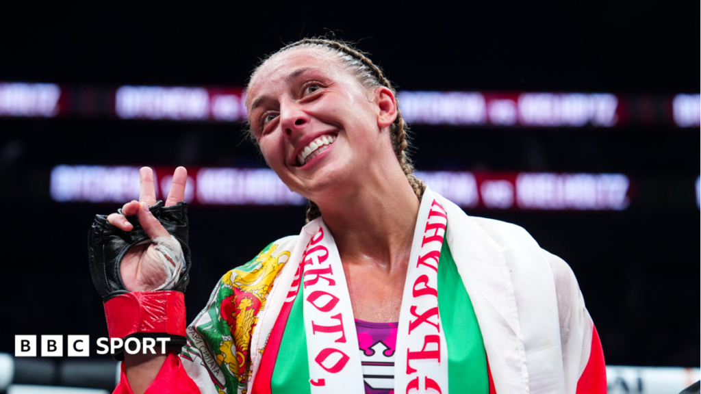 PFL New York: Dakota Ditcheva outclasses Denise Kielholtz on return from injury Dakota Ditcheva celebrates beating Denise Kielholtz at PFL New York