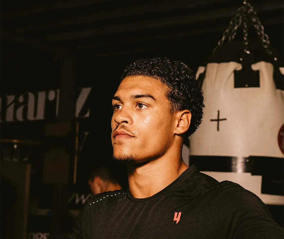 Show him the money: Odel Kamara 'bred' for professional boxing Callum Walsh RESPONDS to Conor McGregor Comparisons: “We’re A Lot Different People”