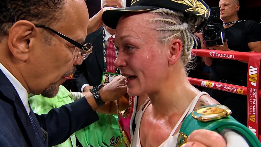 Thorslund Takes Back Bantamweight Division From Johnson Thorslund Takes Back Bantamweight Division From Johnson