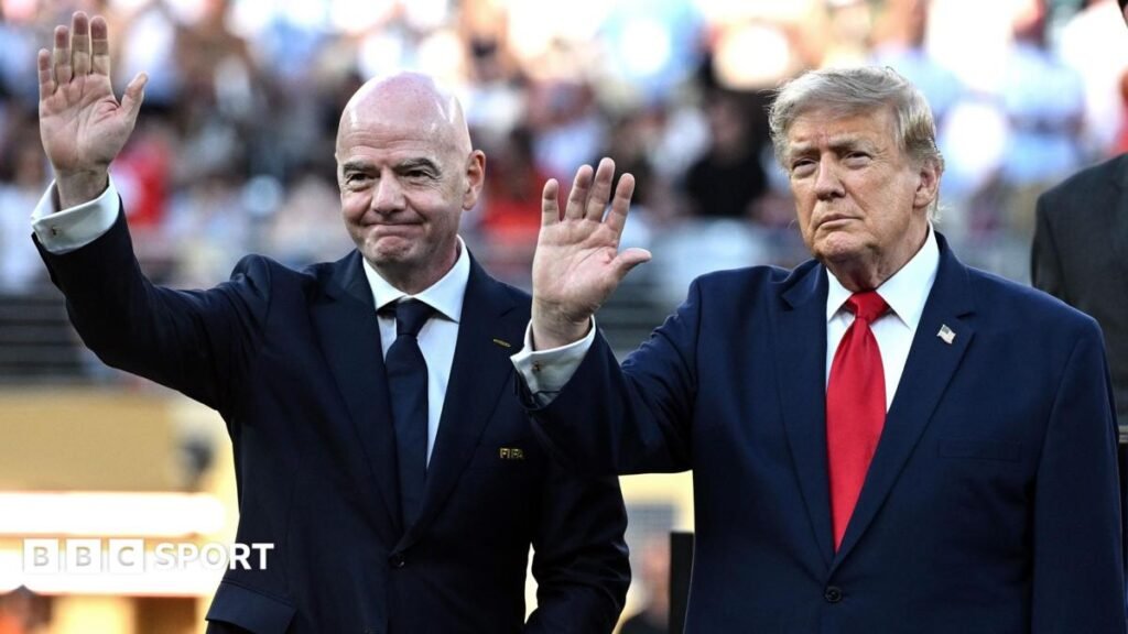US President Donald Trump issues backing for under pressure Fifa chief Gianni Infantino Fifa president Gianni Infantino and US President Donald Trump waving