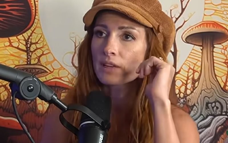 Becky Lynch Says Turning 35 Changed Everything About How She Trains for WWE Becky Lynch Says Turning 35 Changed Everything About How She Trains for WWE