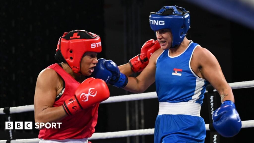 European Boxing Championships: Great Britain’s Chantelle Reid and Damar Thomas reach finals Chantelle Reid, in red, boxes Milena Matovic, in blue