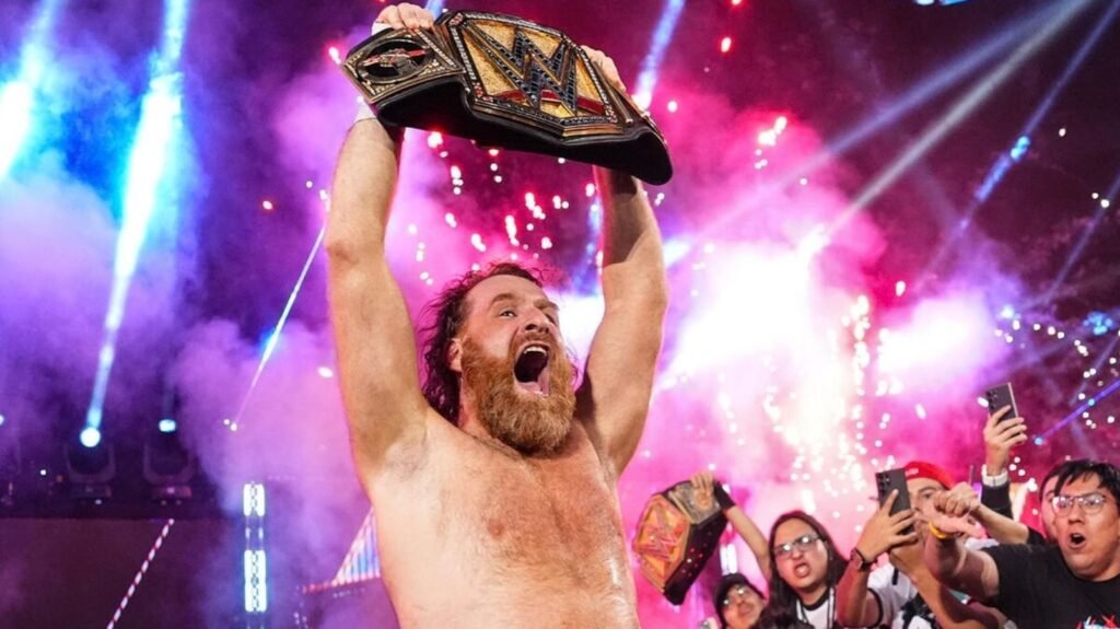Sami Zayn Defeats Kevin Owens, Retains Undisputed WWE Title In SmackDown Main Event Sami Zayn Defeats Kevin Owens, Retains Undisputed WWE Title In SmackDown Main Event
