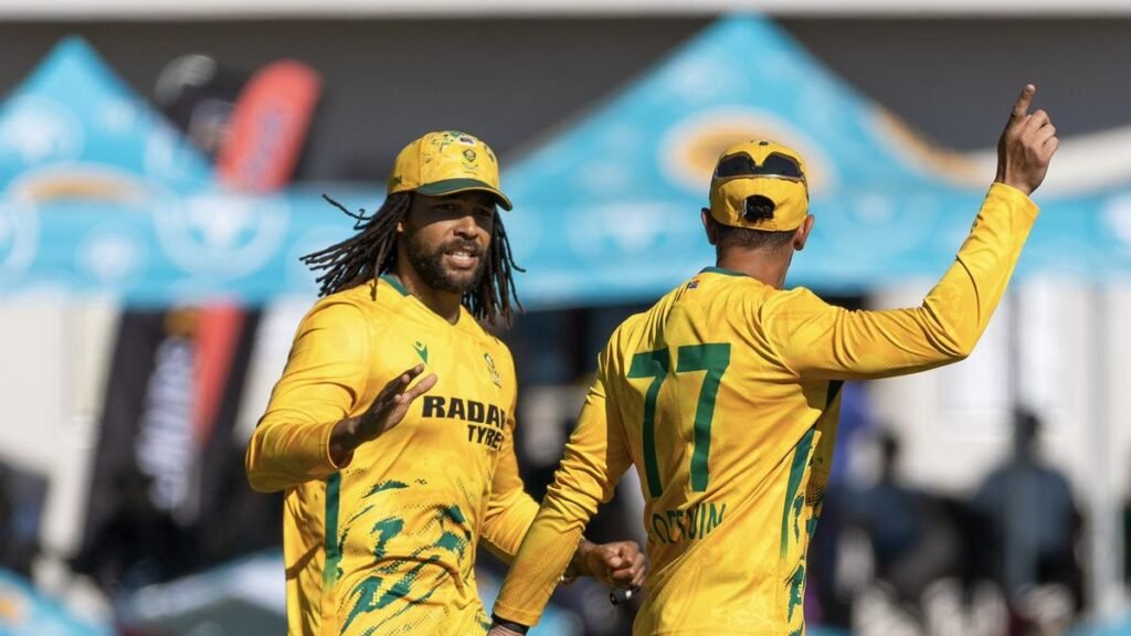 South Africa trumps Zimbabwe, lifts Tri-Series trophy