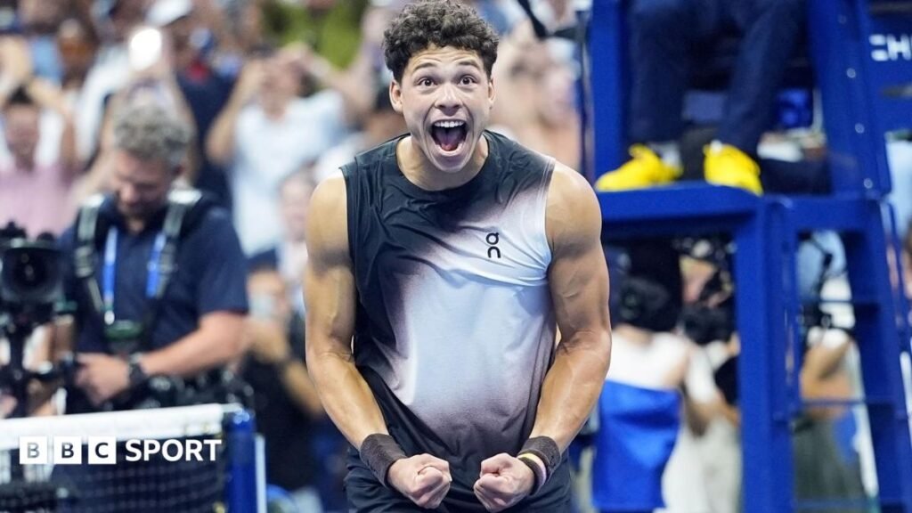 US Open 2026 results: Carlos Alcaraz beaten by Ben Shelton in epic quarter-final Ben Shelton celebrates his US Open quarter-final victory over Carlos Alcaraz