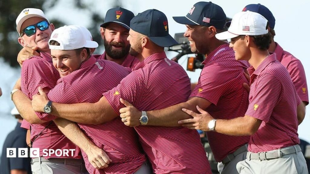 United States complete thrilling comeback to retain Presidents Cup The US Presidents Cup team celebrating with captain Brandt Snedeker
