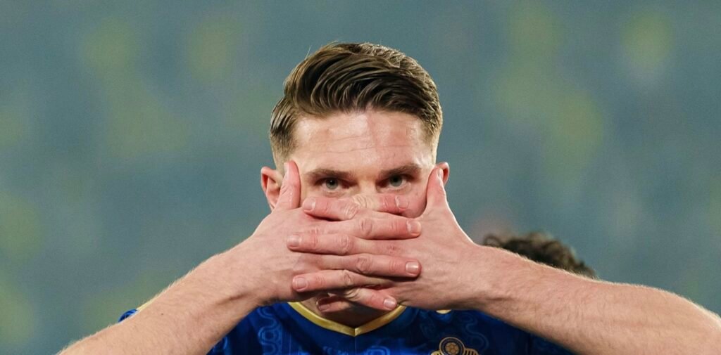 Viktor Gyokeres feels increasingly like a square peg Viktor Gyokeres feels increasingly like a square peg