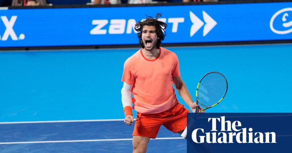 Carlos Alcaraz takes first title since February with victory in Japan Open final | Tennis Carlos Alcaraz takes first title since February with victory in Japan Open final | Tennis