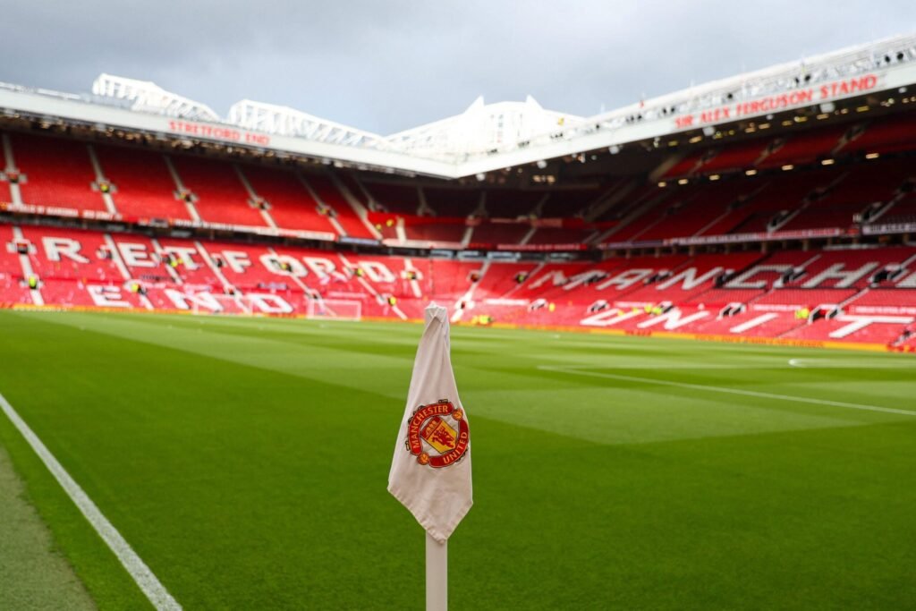 Lisandro Martinez’s Odds of Leaving Man Utd After His Interview Outburst