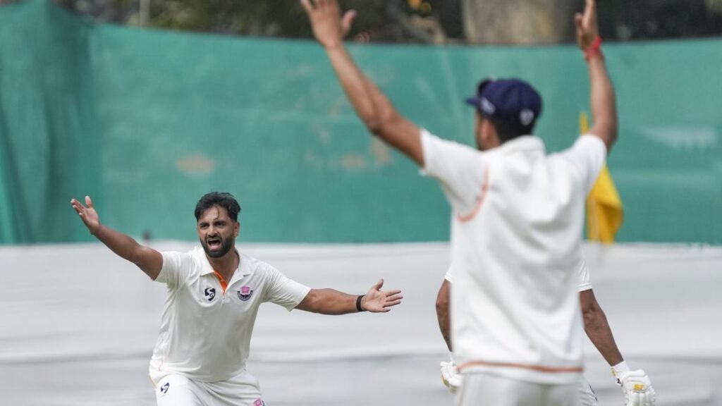 Ranji Trophy Live Score Today: Auqib Nabi strikes for J&K; Tushar Deshpande strikes for Mumbai