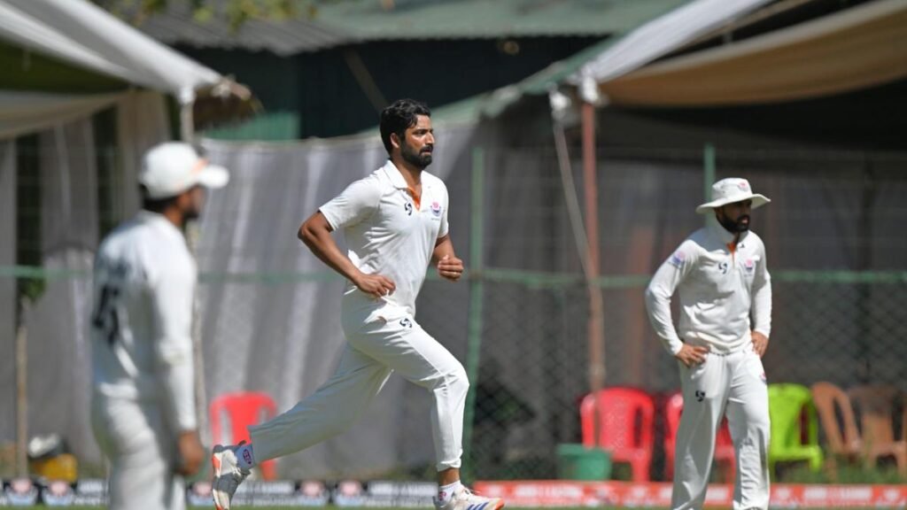 With ‘tips’ from Manhas, Umar Nazir ready to make his mark against Vidarbha